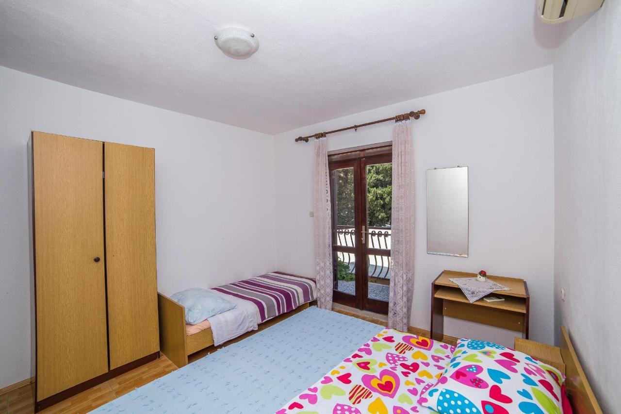 Apartments And Rooms Drpic 스프리트스카 외부 사진